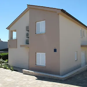 Apartment Mia Krk, Krk Town